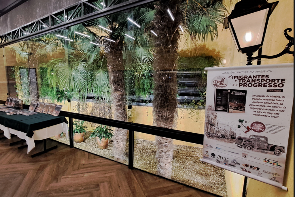 Dia 13 de setembro, o lançamento aconteceu no restaurante Velho Madalosso