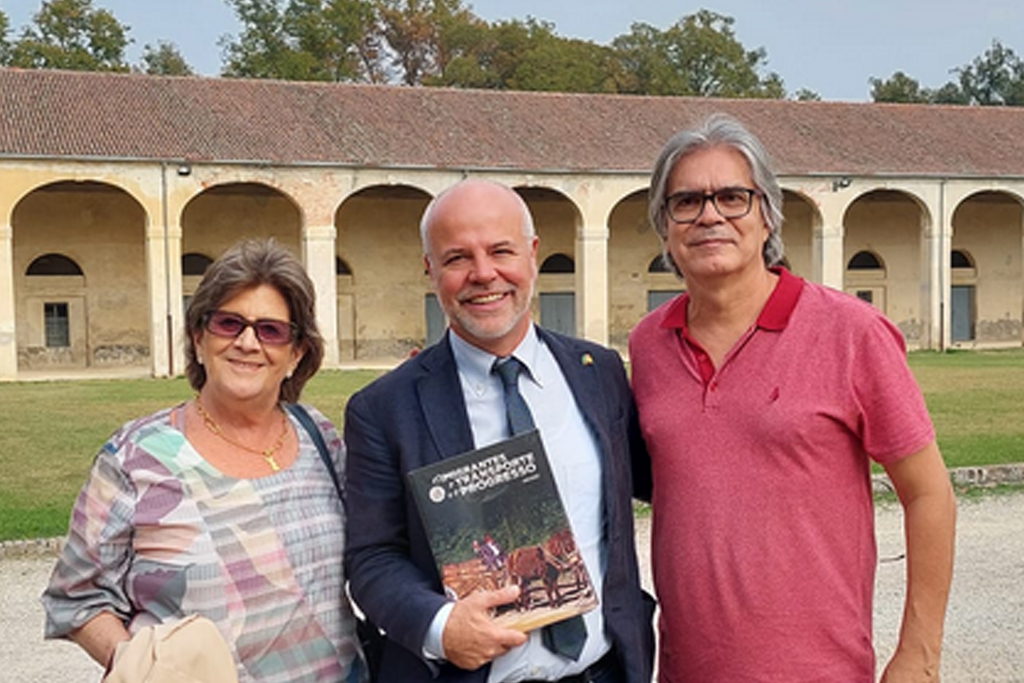 Aldo Marin, ao centro, Presidente da Associazione Veneti nel Mondo