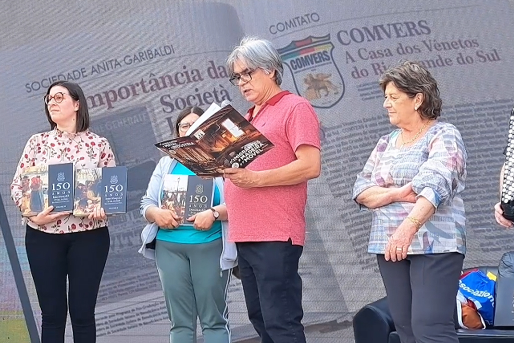 Em Piazzola sul Brenta durante o evento Motori in Piazzola 2023.